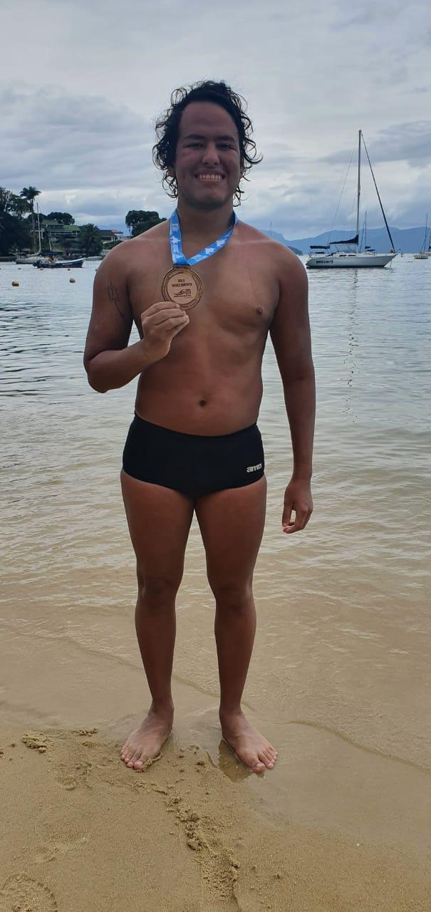 Ultramaratonista aquático do MANAUSFC nada da Ilha Grande até Angra dos Reis, no Rio de Janeiro